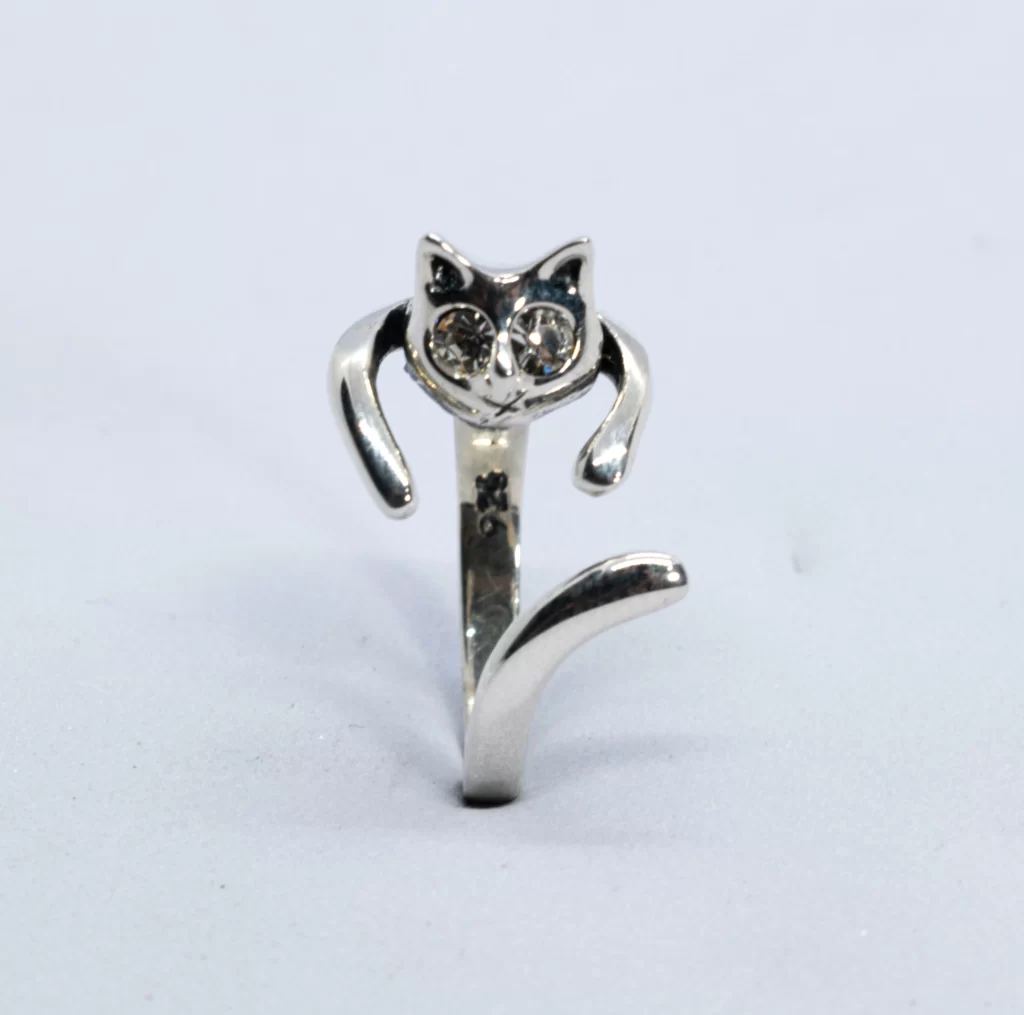 Anillo de gato en plata